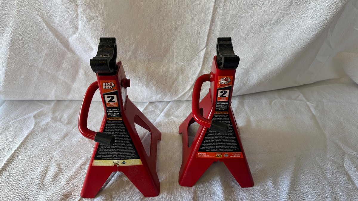 2x Jack stands