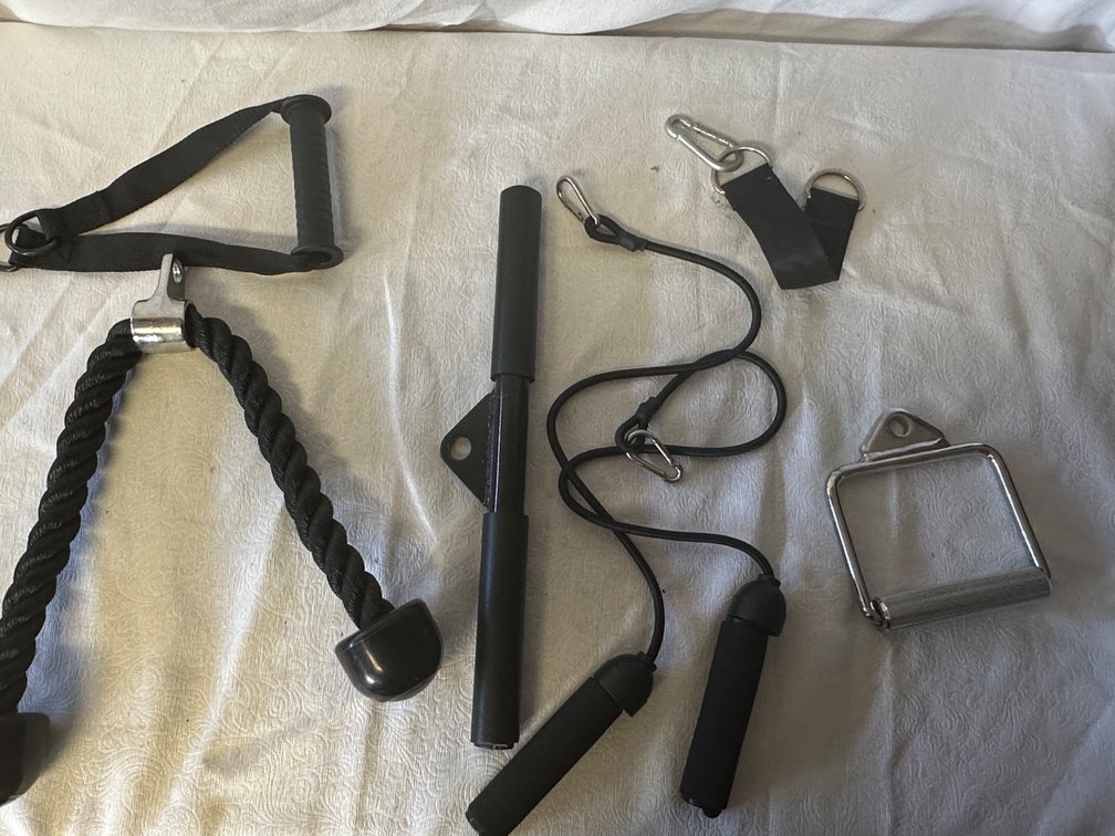 6x Misc workout attachments