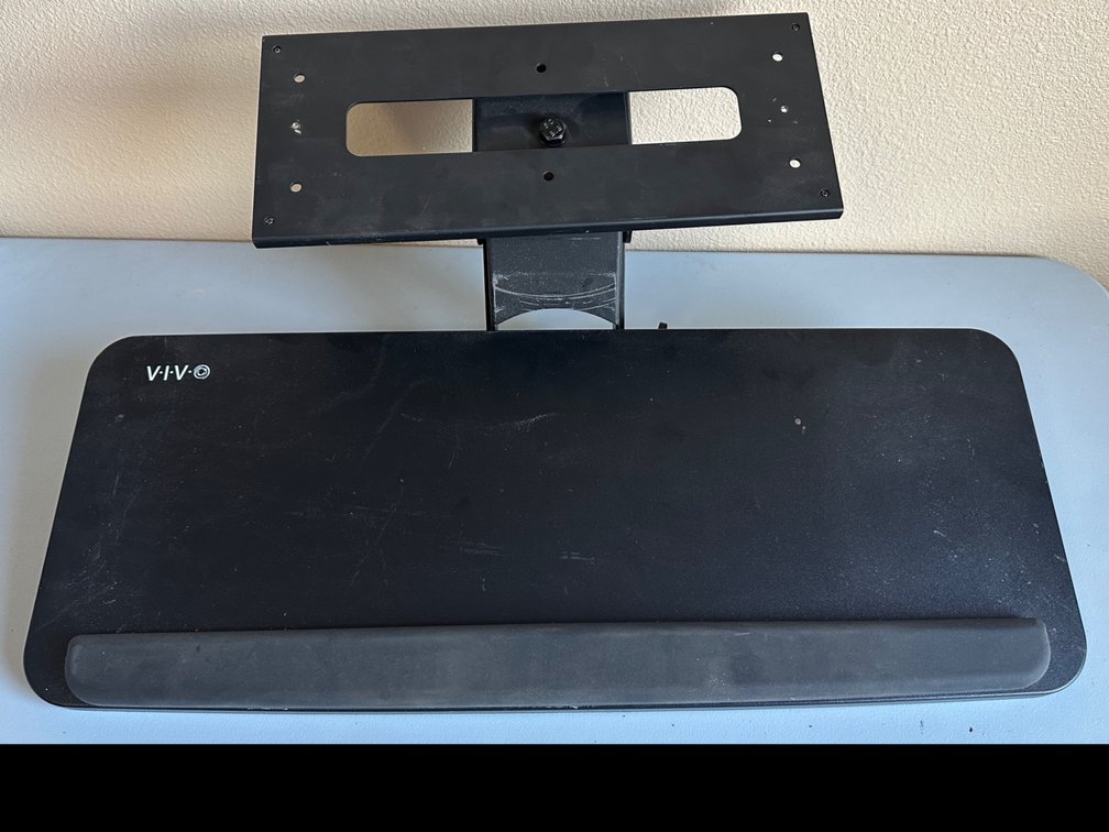 Keyboard mount