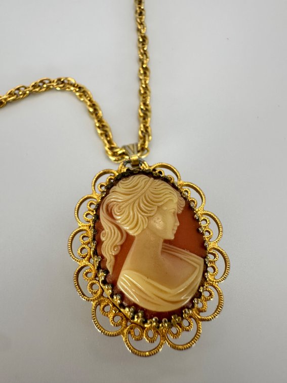 Rare Vintage Cameo Clock Necklace 