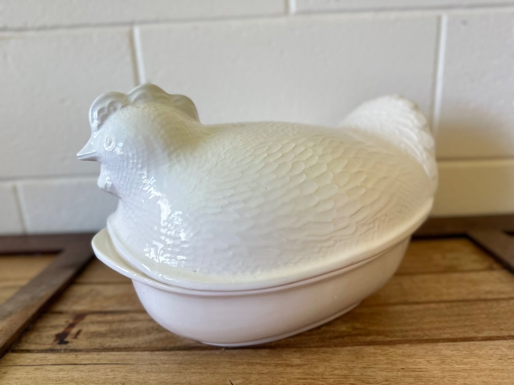 Vintage 1966 Environmental Ceramics Chicken Roaster