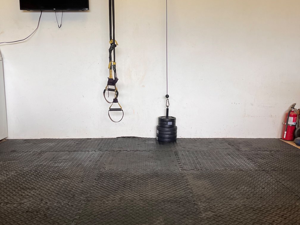 (X’s 24) Gym Floor Mats 