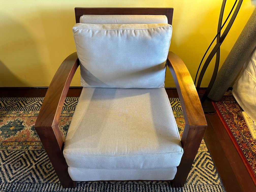 Solid Wood Armchair with Cushioned Seat and Back – Comfortable and Stylish