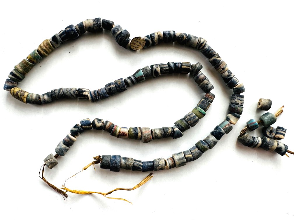 Glass Bead Necklace Strung on Raffia – Ideal for Restringing