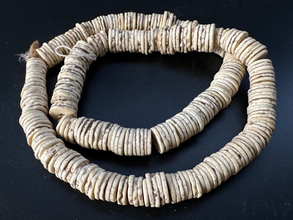 Vintage Natural Shell Disc Bead Necklace - Approx. 12"