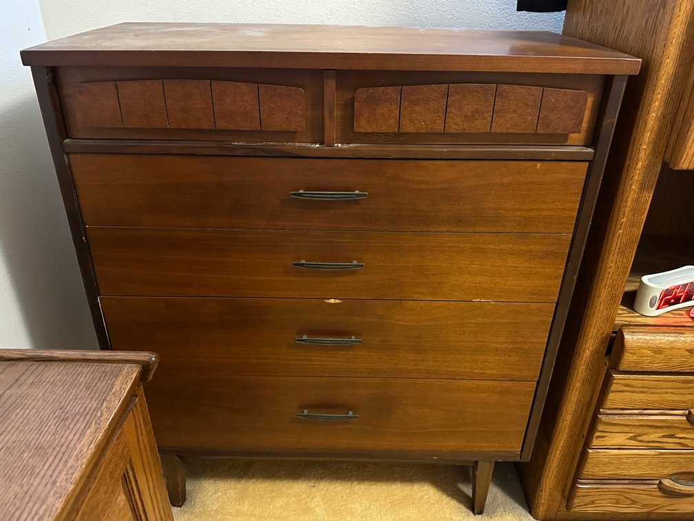 Five-Drawer Wooden Dresser – Approx. 38.5" x 18.5" x 44" – Ample Storage with Minor Wear
