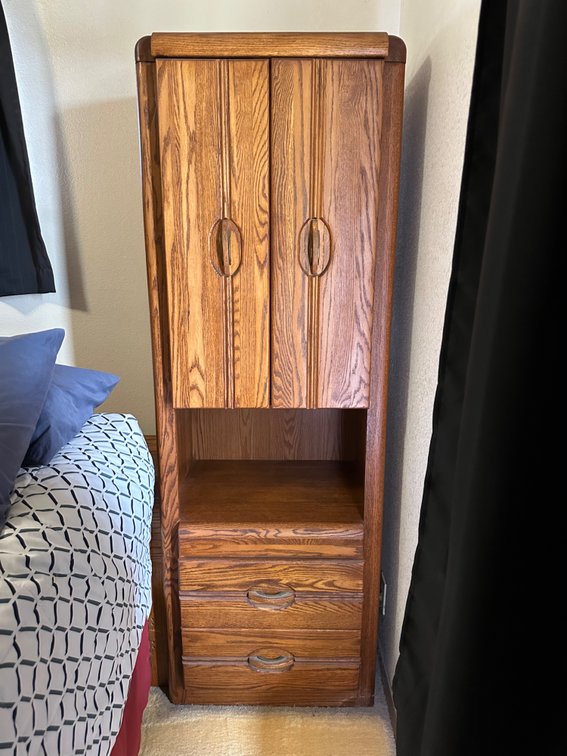 Unique Oak Dresser-Cabinet Combo – Perfect for Bedroom Storage