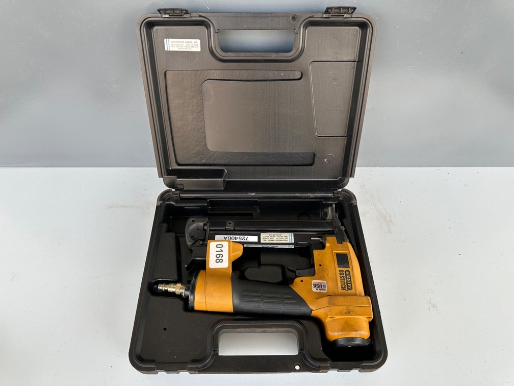 Stanley Bostitch Pneumatic Stapler with Case