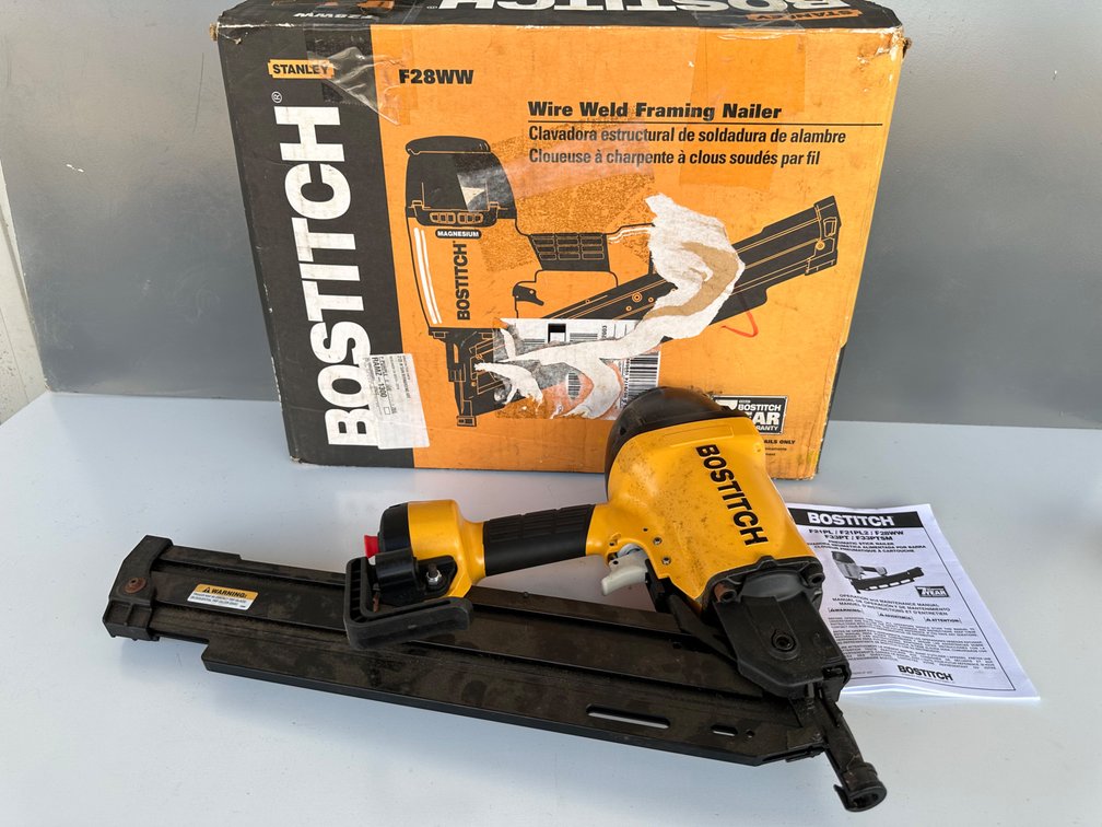 Bostitch Wire Weld Framing Nailer F28WW - Ideal for Construction Projects