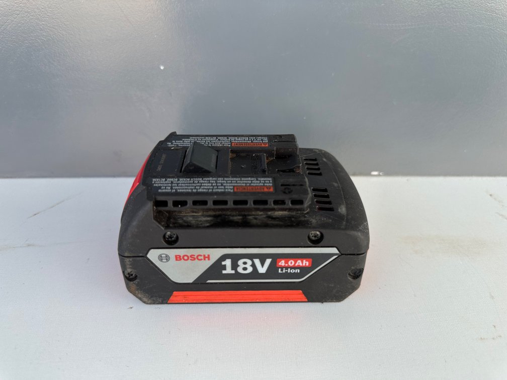 Bosch 18V Lithium-Ion 4.0 Ah Battery - Working Condition