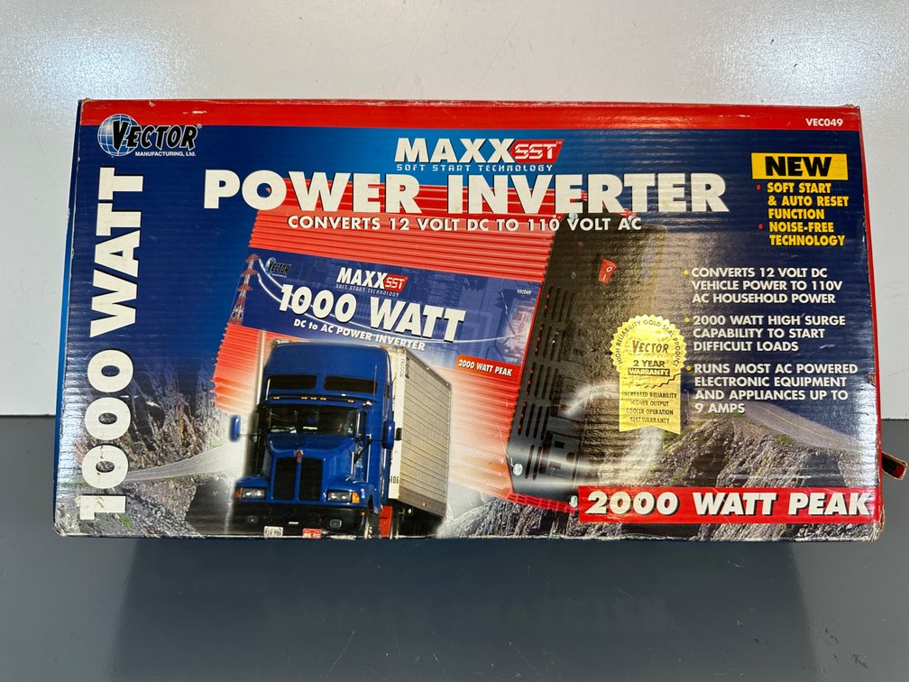 Vector MAXX SST Power Inverter - 1000 Watt Continuous / 2000 Watt Peak