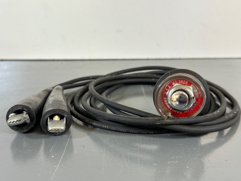 Snap-On MT-302A Timing Light with Alligator Clips