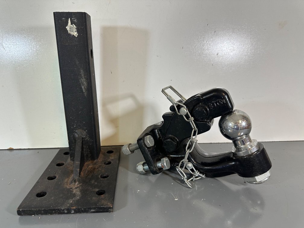  Heavy-Duty Hitch Ball Mount and Base Plate