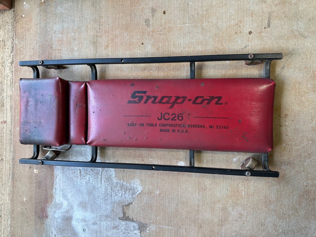 Snap-On Creeper JC26 - Durable and Functional