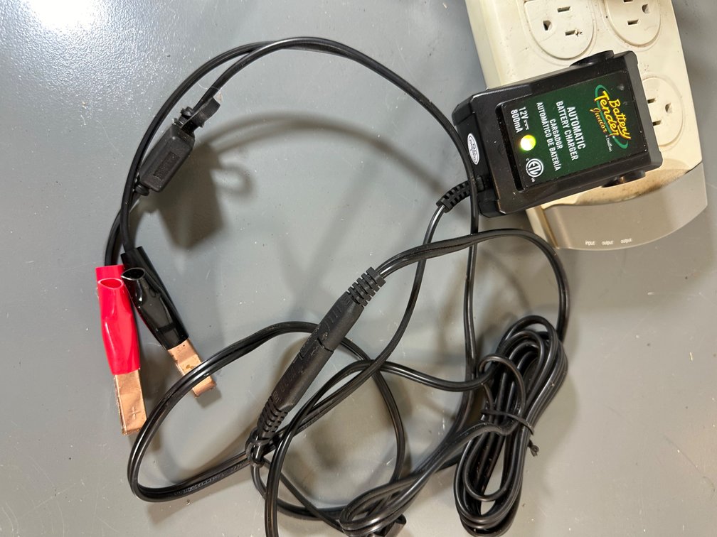 Battery Tender Junior 12V Automatic Battery Charger - Compact and Reliable