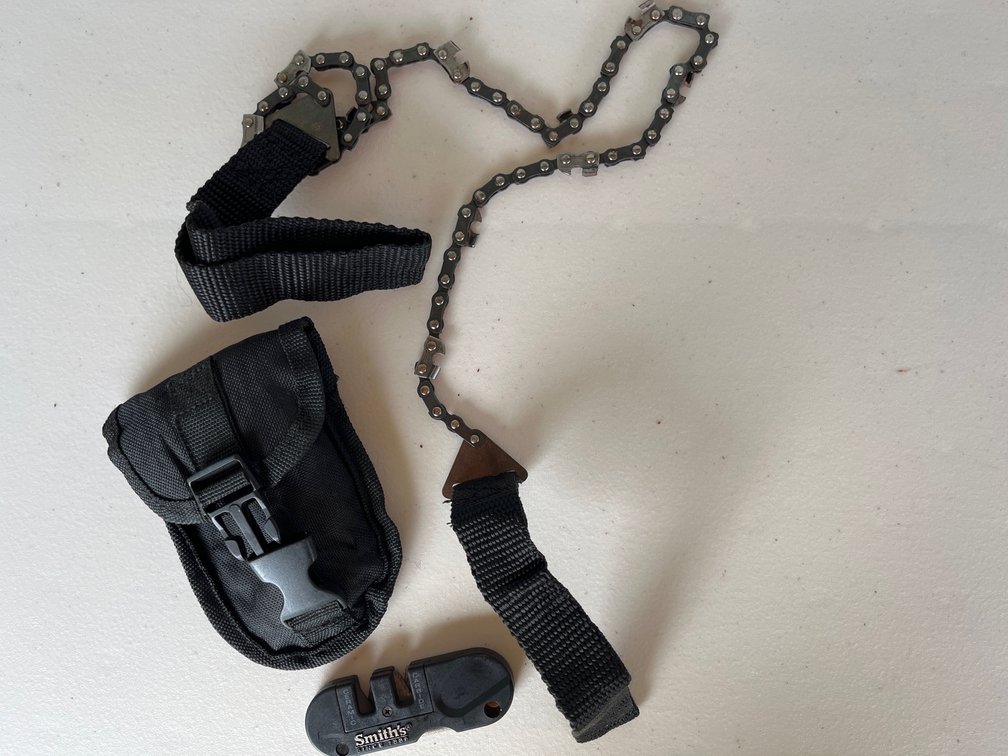 Pocket Chainsaw, Sharpener, Multi Tool