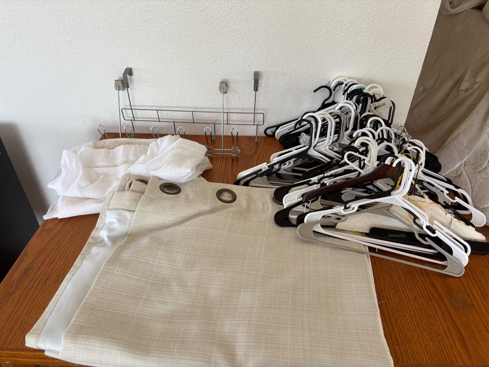 Curtains Hanging Hooks and Hangers