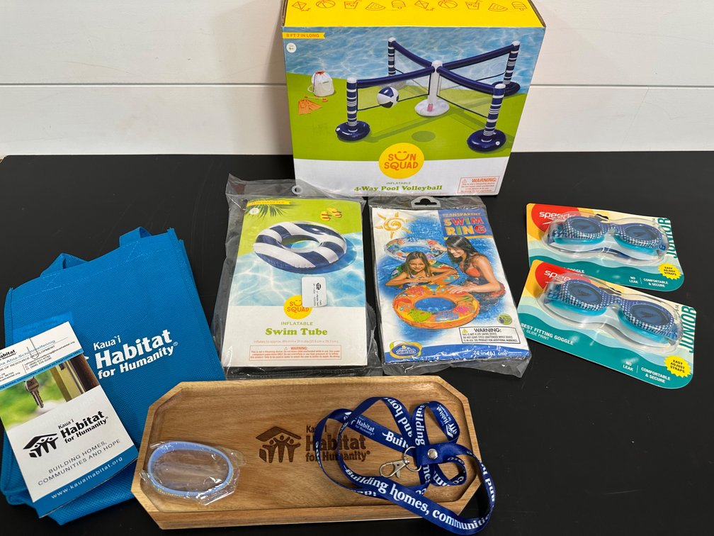 Pool Party Adventure Set