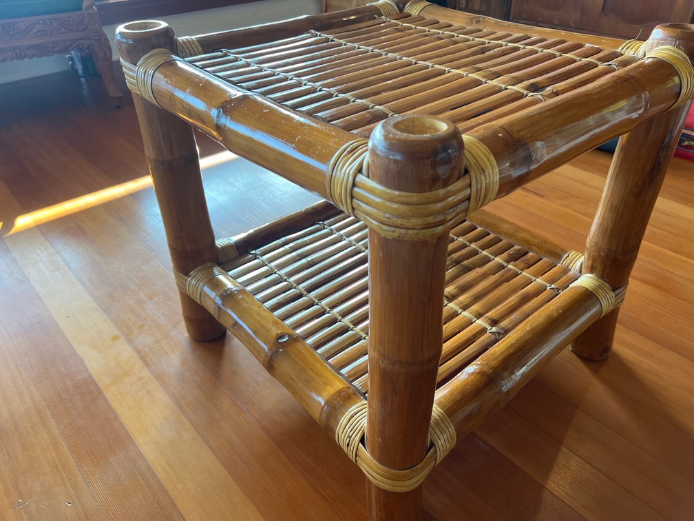 Bamboo cube table 22inx22inx22in