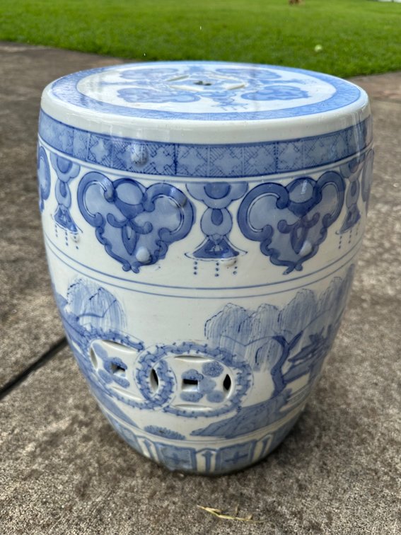 Vintage Chinese Porcelain Garden Stool – Chinoiserie Blue and White