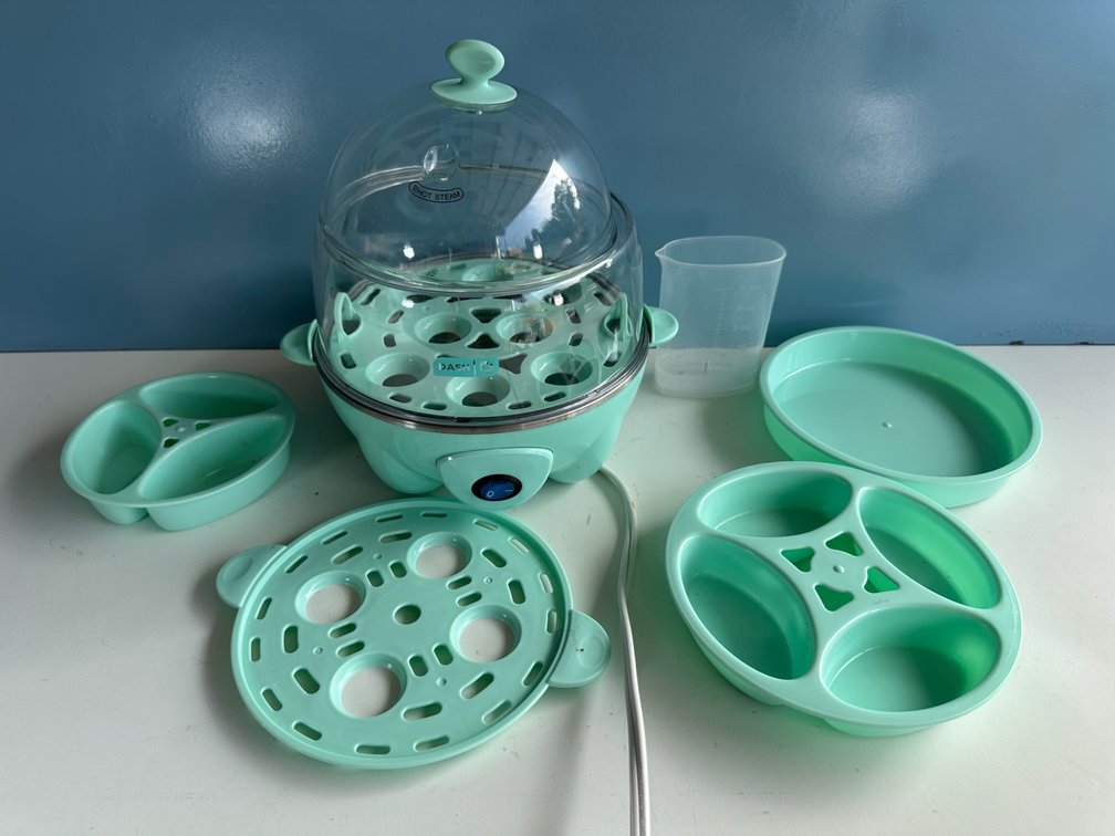 DASH Rapid Egg Cooker – Perfect for Boiling, Poaching and More!