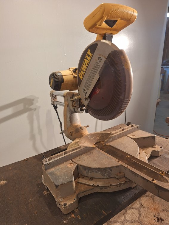 DeWalt 12 inch Chop Saw with Stand and Table