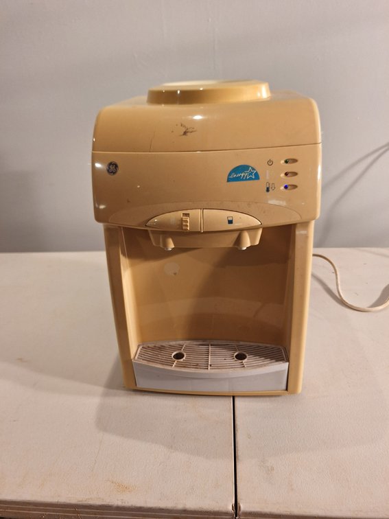 GE Water Dispenser