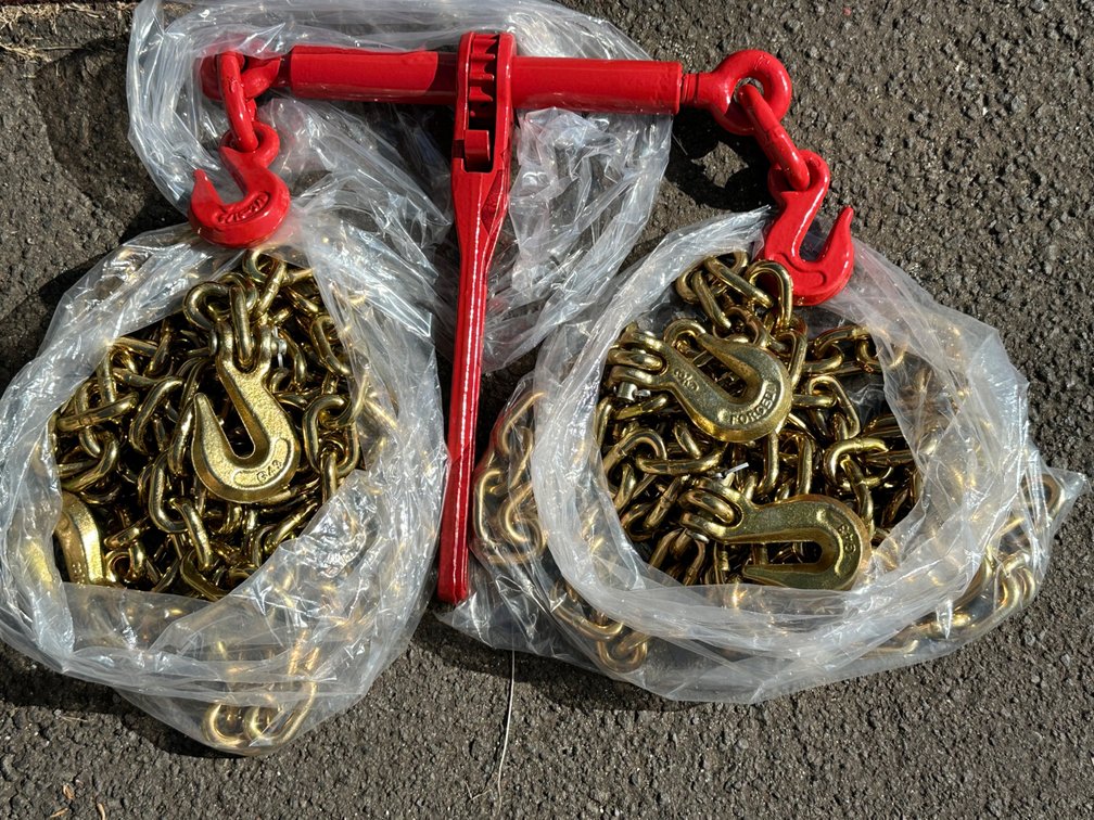 Allmetal Brand Galvanized & Portable Transport Grade Chain 3/4 G43 Chain Size. 