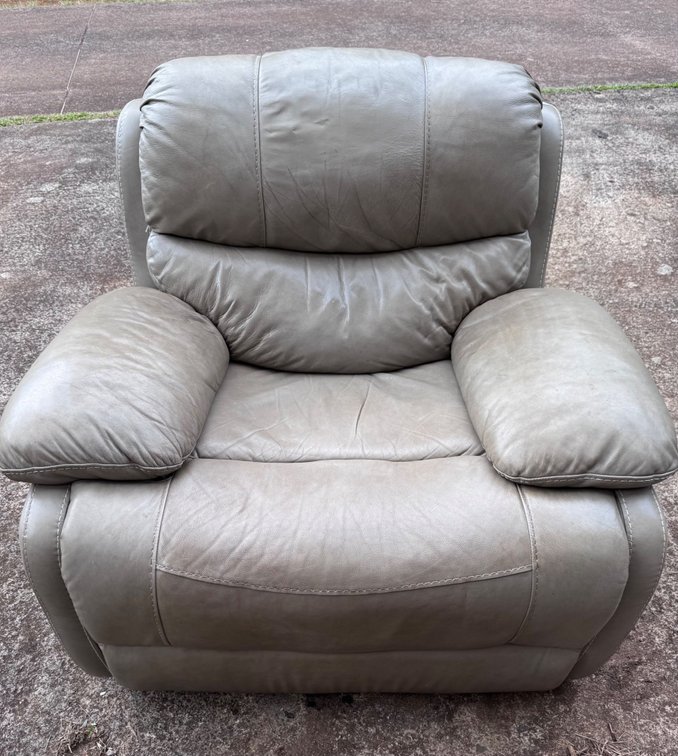 Recliner 