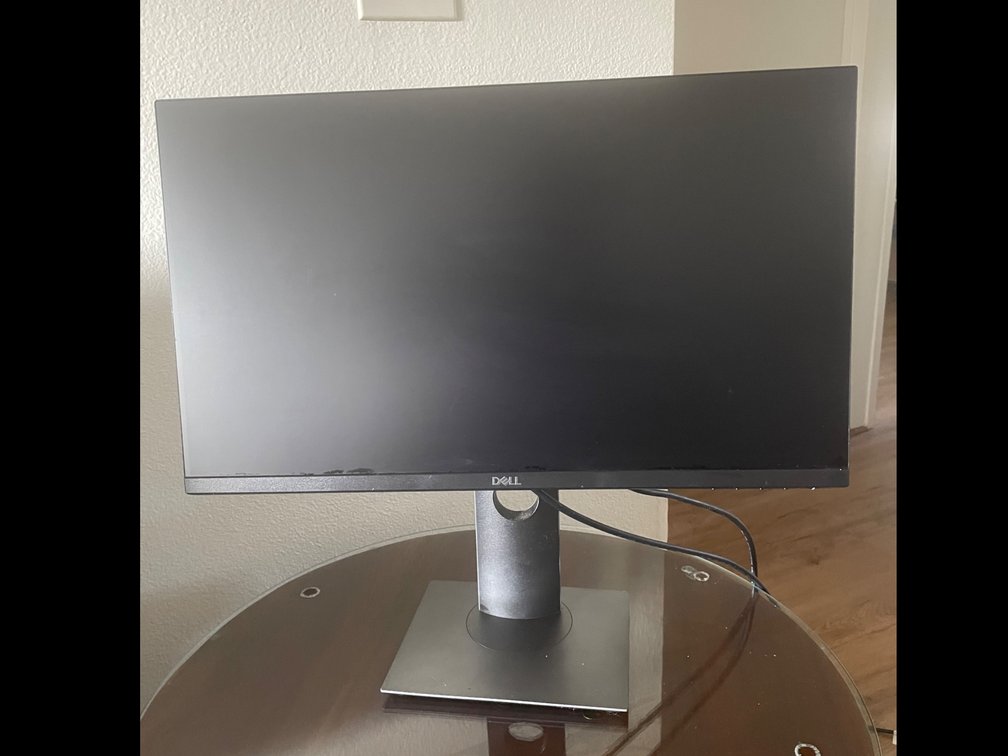 Dell 22 inch computer monitor