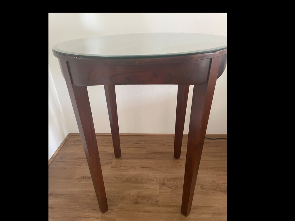 High top wooded leaf stamp table