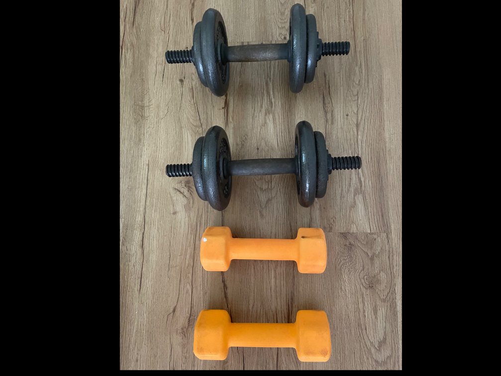 Barbells 8 pound and 22 pound weight