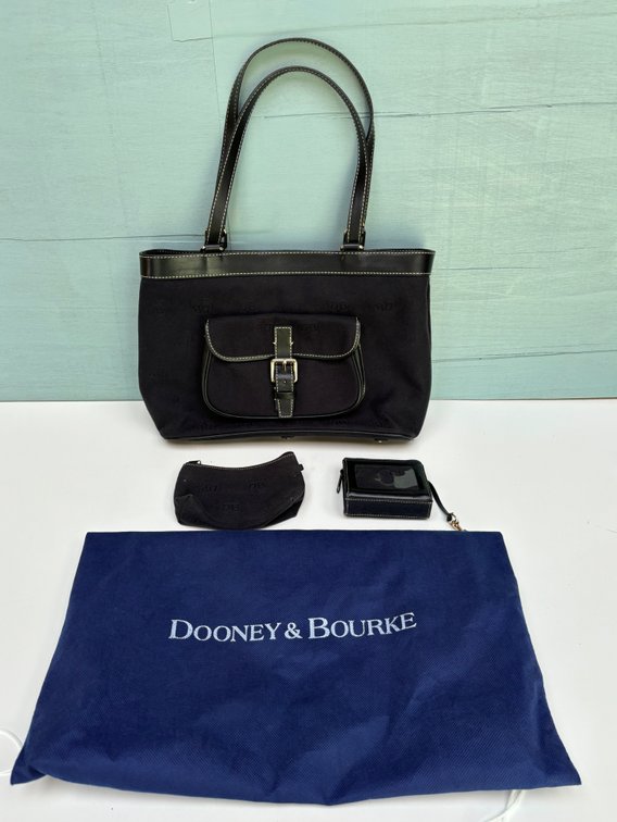 Dooney & Bourke Designer Bag with Dustbag 