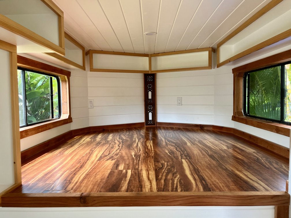 Image for Sealed Bid Auction: Luxurious Custom Trailer Home