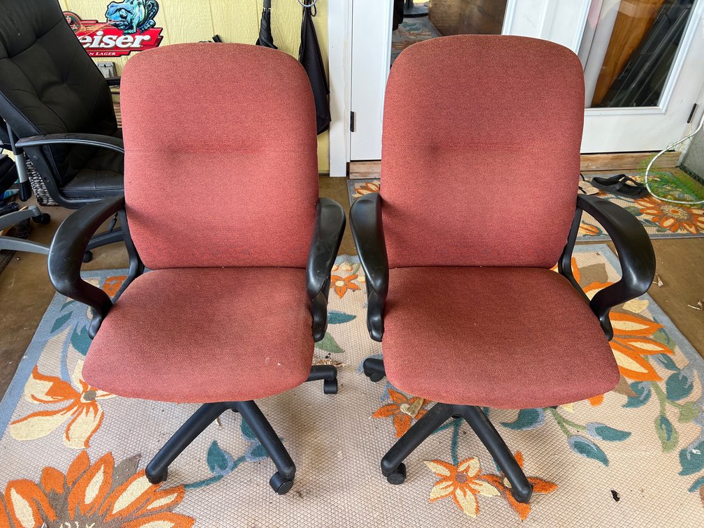 Office Chair(x2)