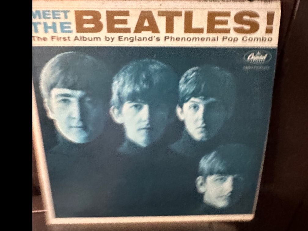 Album,  ‘Meet the Beatles’