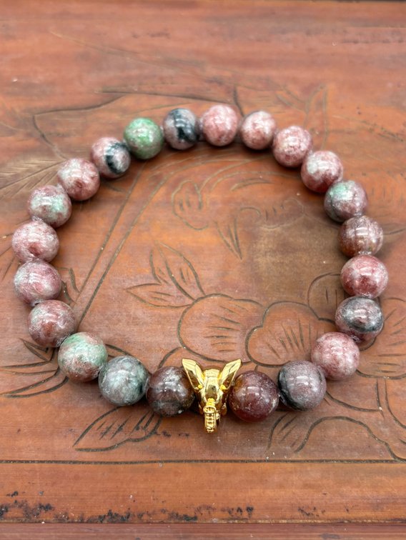 Red & Green Garnet Stretch Bracelet