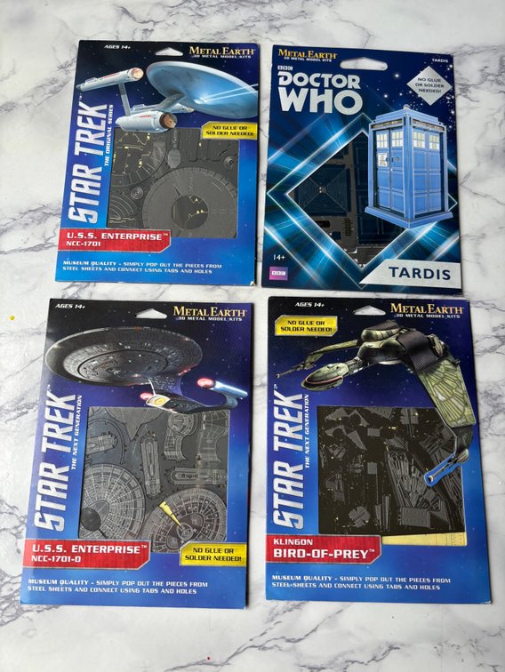 4 Sets Metal Earth Model Kits 