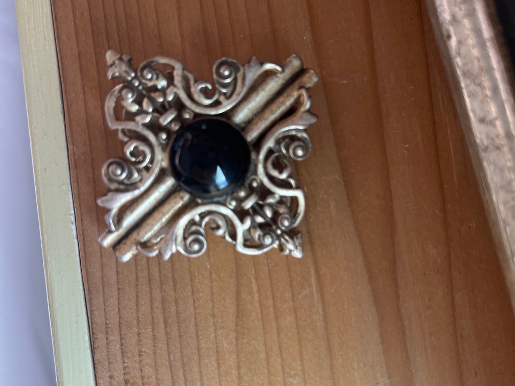 Vintage Metal Stone Brooch