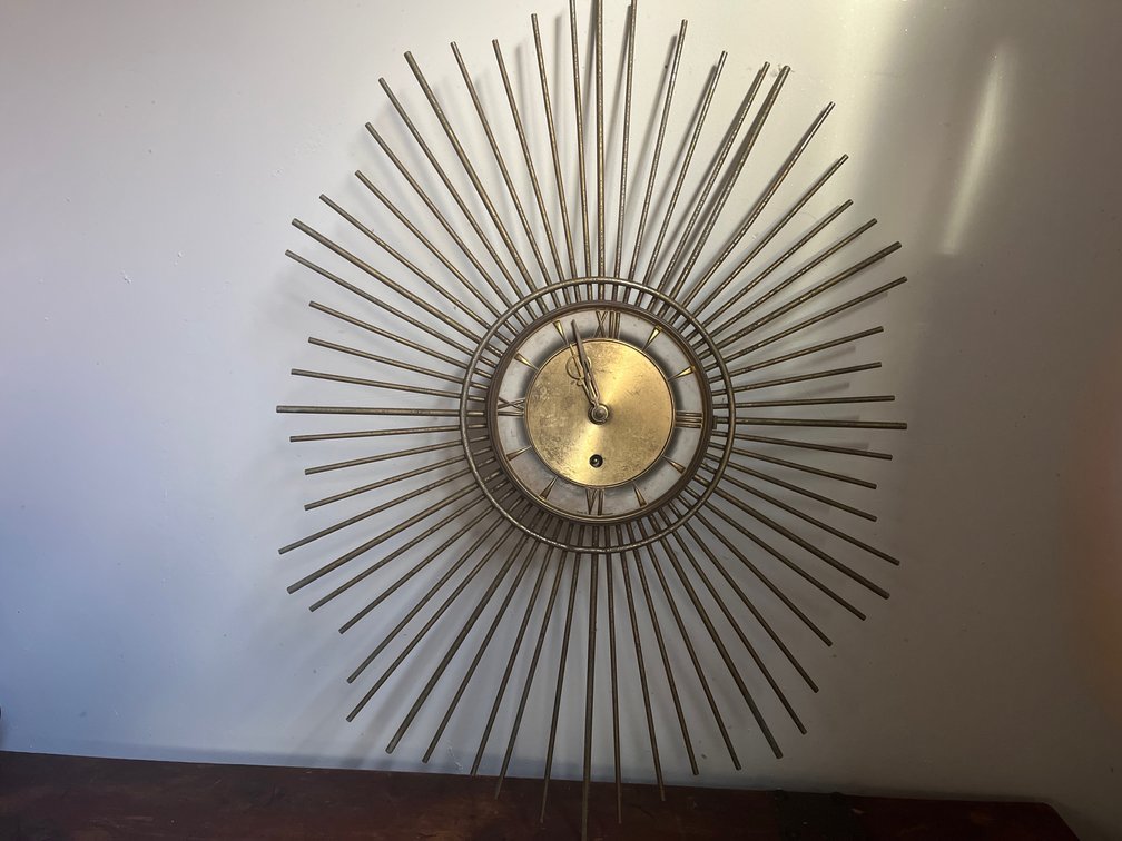 Vintage Starburst Clock