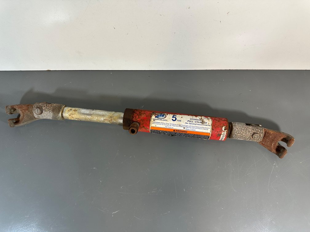 Five Ton Hydraulic Pull Cylinder - Heavy-Duty Tool