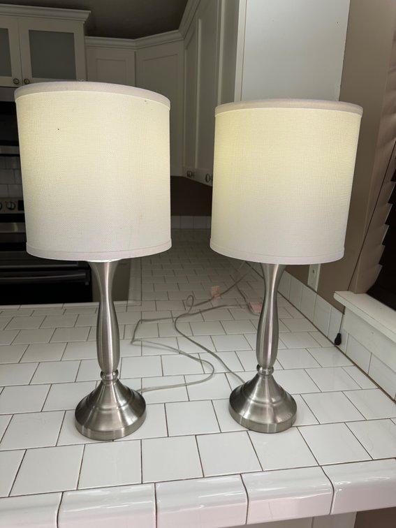 Pair of Modern Table Lamps – Sleek Design