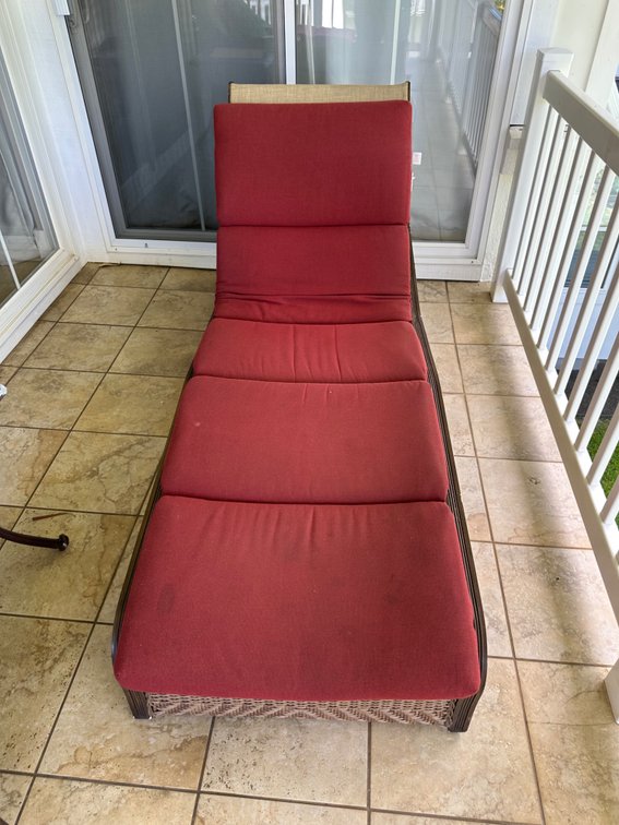 Outdoor Adjustable Patio Lounge Chair 