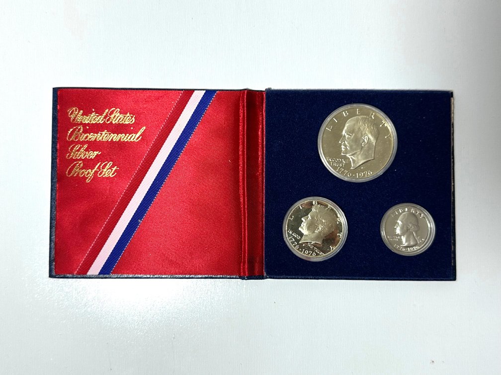 1976 U.S. Bicentennial Silver Proof Set – Original Blue Pack, Gem Cameo Coins
