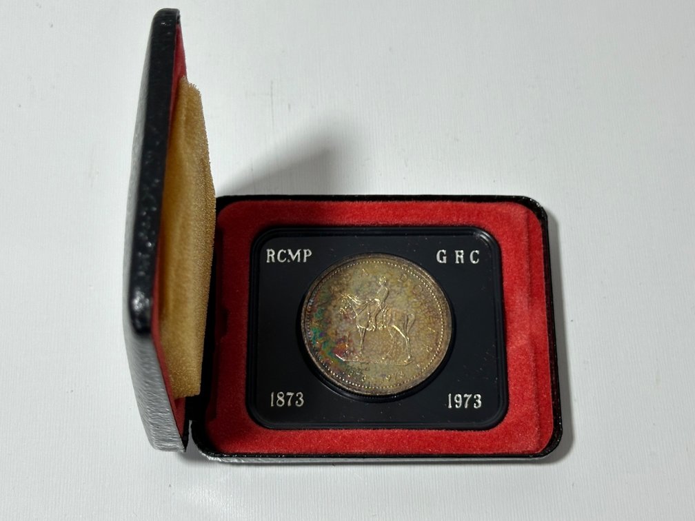 1973 Canada Silver Dollar – RCMP Centennial Commemorative