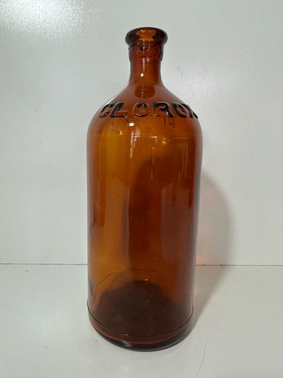 Vintage Amber CLOROX Bottle – Embossed Glass Collectible for Bottle Enthusiasts