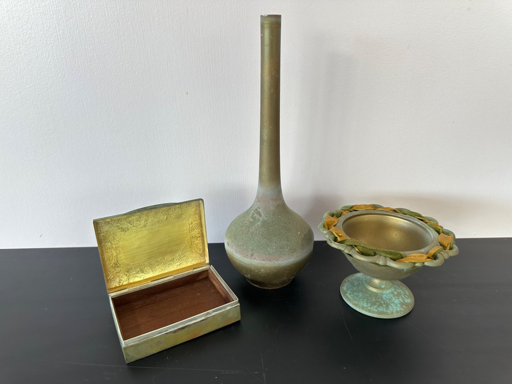 Charming Vintage Trio – Vase Marked "Japan", Rotary Club Box, and Ribboned Pedestal Bowl