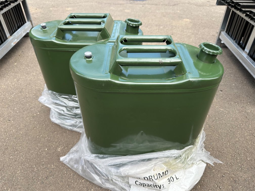 (X's 2) 30L Oil/Gas Drums
