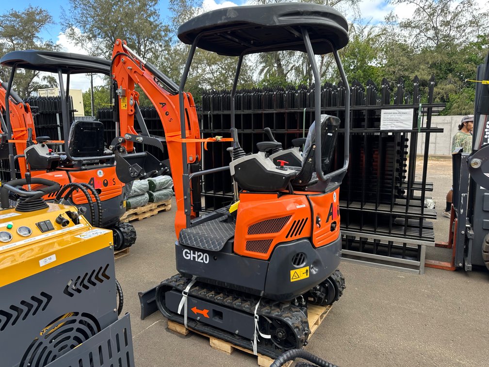GH20 Mini Excavator – Orange