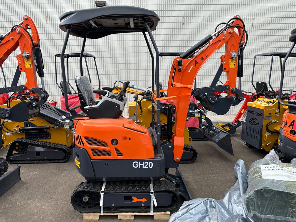 GH20 Mini Excavator – Orange